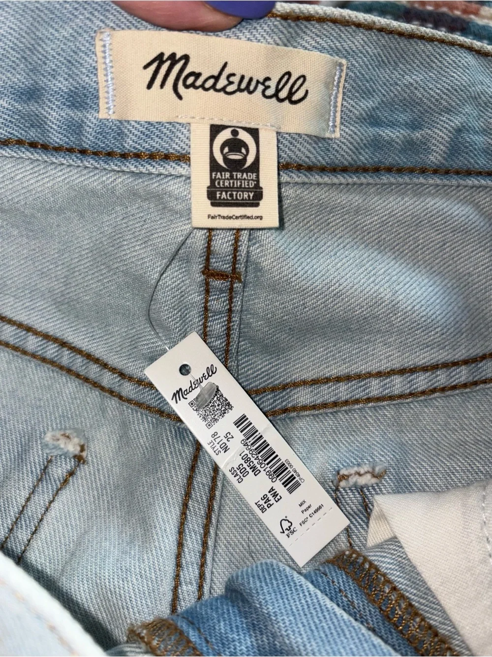 NWT Madewell Relaxed Denim Shorts 25 Light Wash Mid Rise Raw Hem